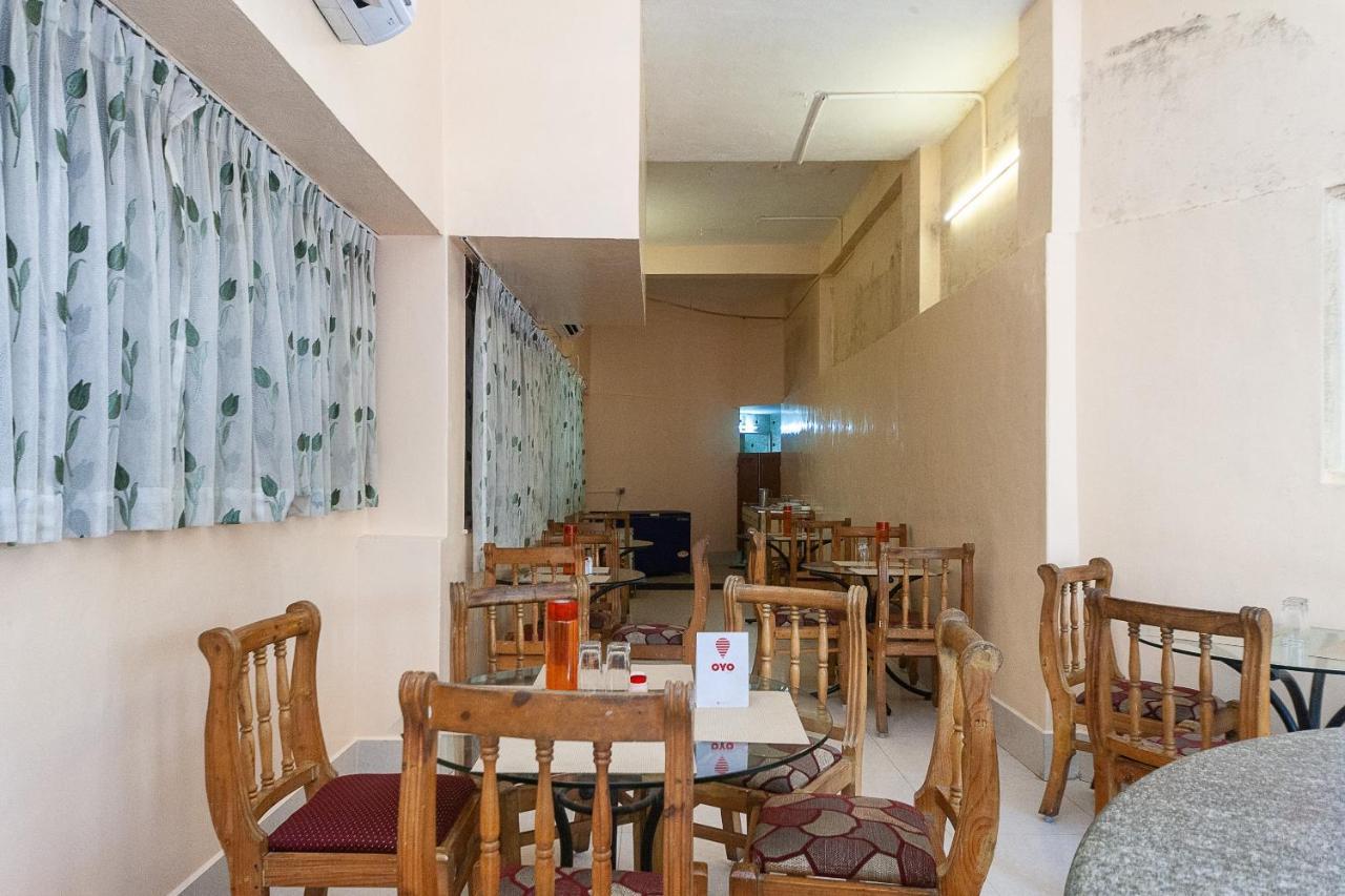 Hotel Manhattan Chennai Eksteriør bilde